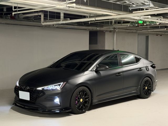 HYUNDAI現代 ELANTRA  第1張相片