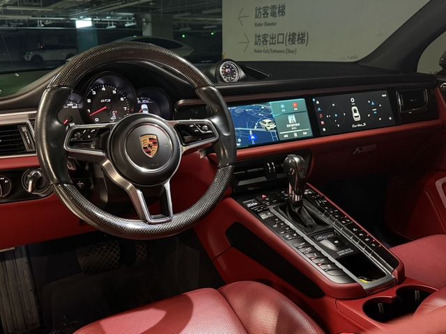 PORSCHE保時捷 MACAN GTS  第7張相片