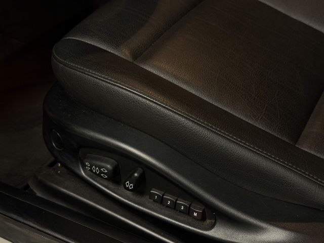 BMW寶馬 320CI  第7張相片