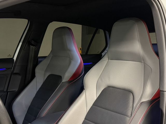 VOLKSWAGEN福斯 GOLF GTI  第8張相片