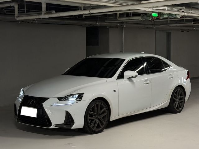 LEXUS凌志 IS 300  第1張相片