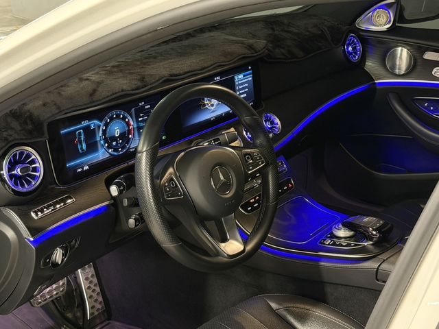 M-BENZ賓士 E300  第4張相片