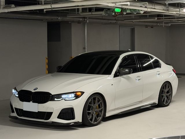 BMW寶馬 330I M SPORT  第1張相片