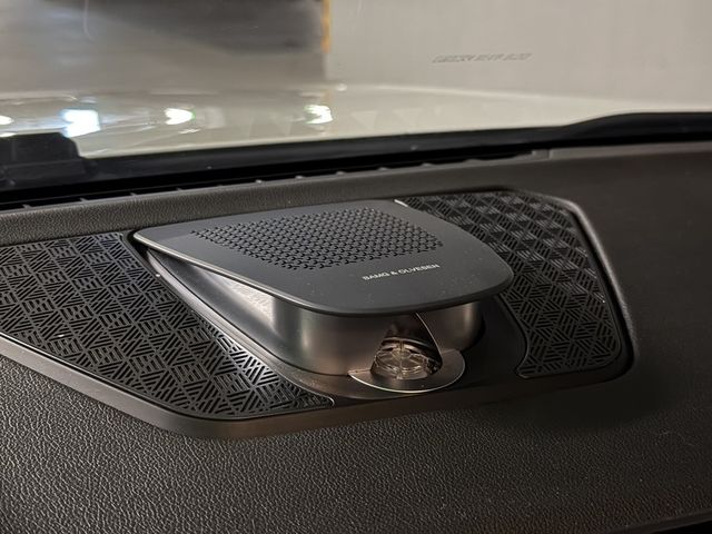 BMW寶馬 330I M SPORT  第3張相片