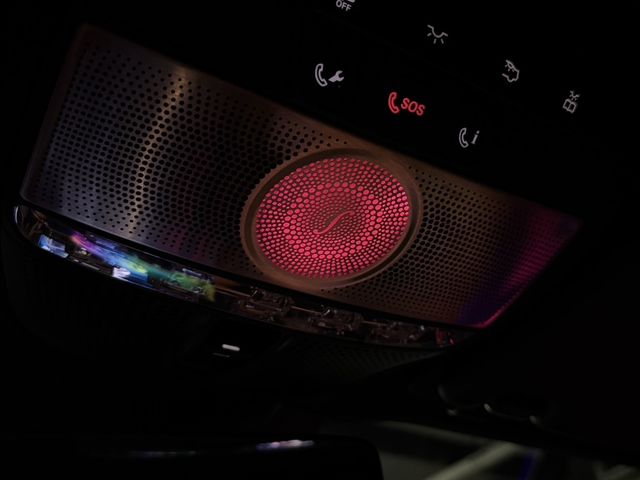 M-BENZ賓士 E300  第7張相片