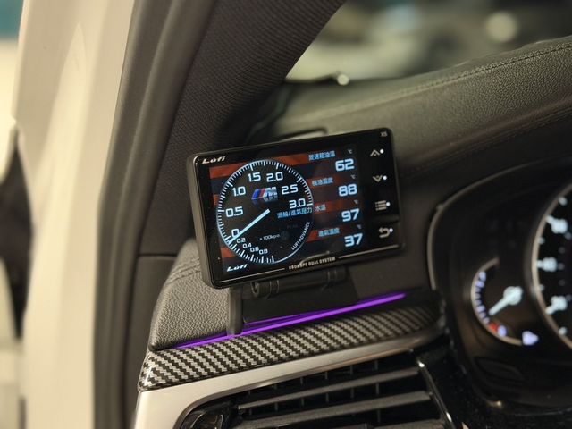 BMW寶馬 530I  第6張相片