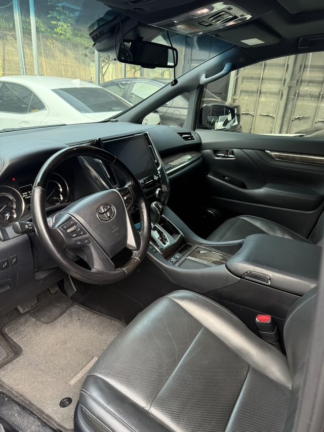 TOYOTA豐田 ALPHARD  第7張相片