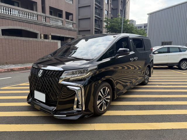 TOYOTA豐田 ALPHARD  第1張相片