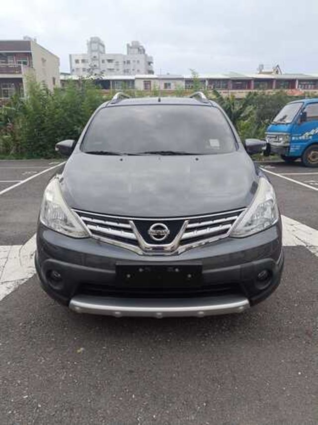 NISSAN日產 LIVINA  第2張相片