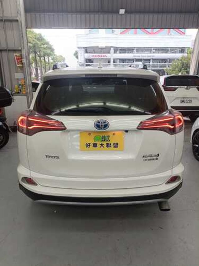 TOYOTA豐田 RAV4  第4張相片