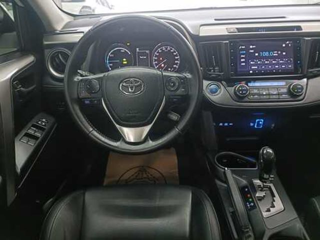 TOYOTA豐田 RAV4  第7張相片