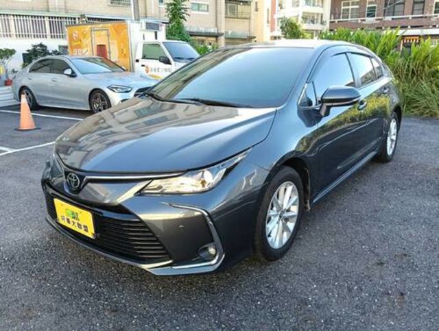 TOYOTA豐田 ALTIS  第1張相片
