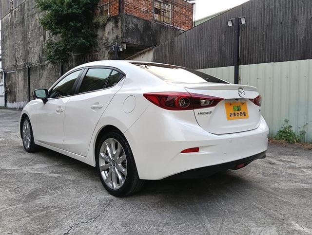MAZDA馬自達 MAZDA 3  第3張相片