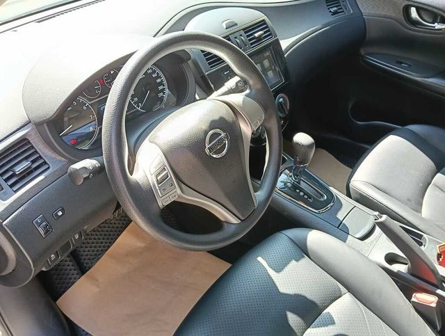 NISSAN日產 TIIDA  第9張相片