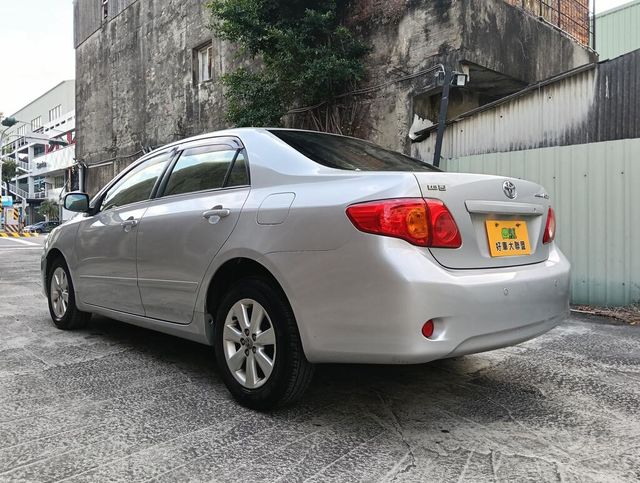 TOYOTA豐田 ALTIS  第3張相片