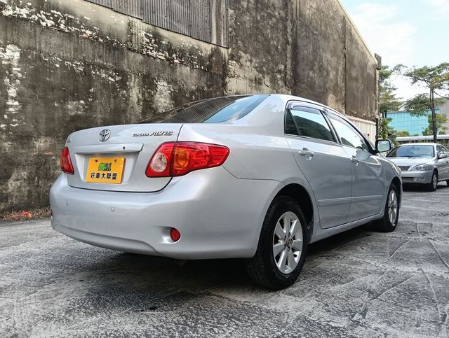 TOYOTA豐田 ALTIS  第5張相片