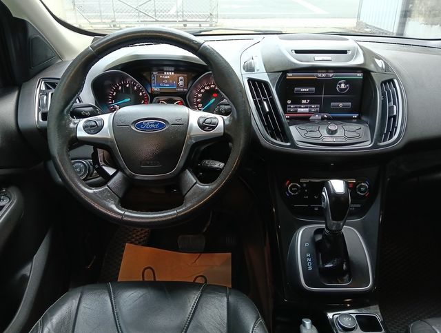 FORD福特 KUGA  第15張相片