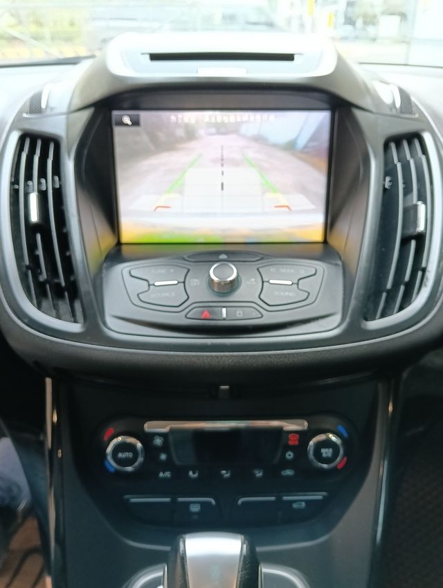 FORD福特 KUGA  第25張相片