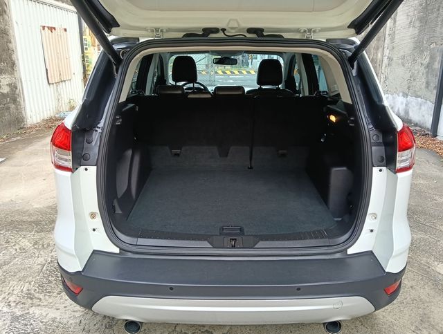 FORD福特 KUGA  第27張相片