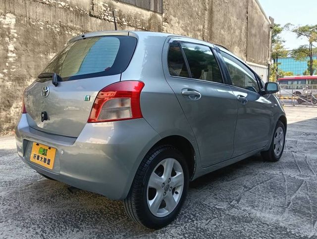 TOYOTA豐田 YARIS  第9張相片