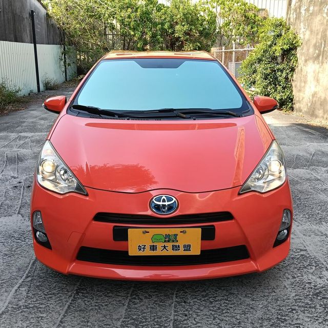 TOYOTA豐田 PRIUS C  第2張相片