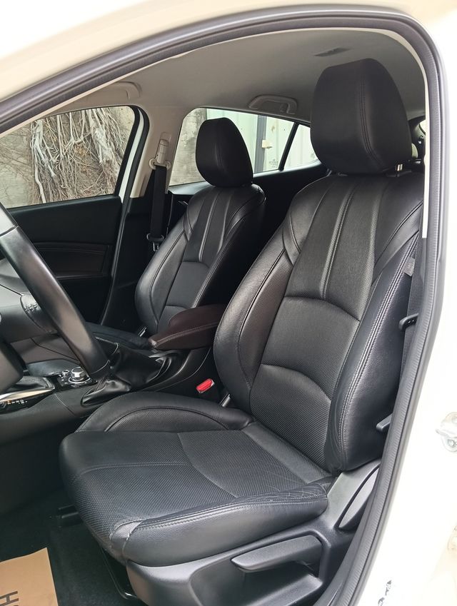 MAZDA馬自達 MAZDA 3  第10張相片
