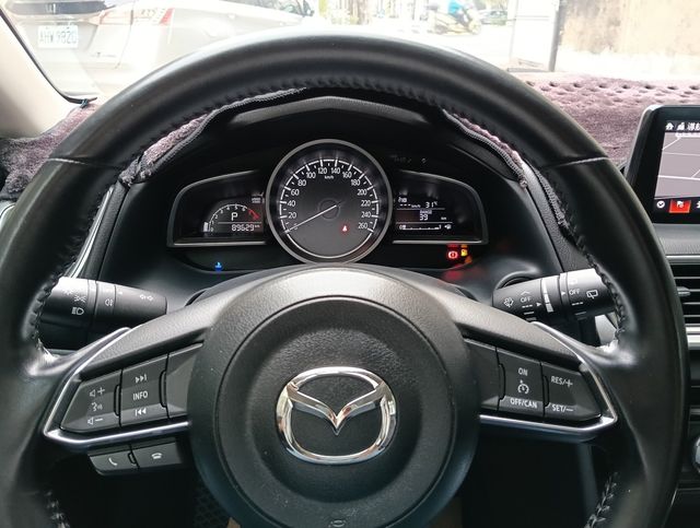 MAZDA馬自達 MAZDA 3  第13張相片