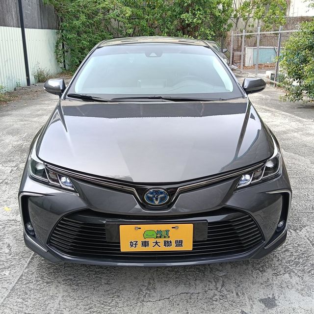 TOYOTA豐田 COROLLA ALTIS HYBRID  第3張相片