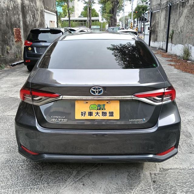 TOYOTA豐田 COROLLA ALTIS HYBRID  第5張相片