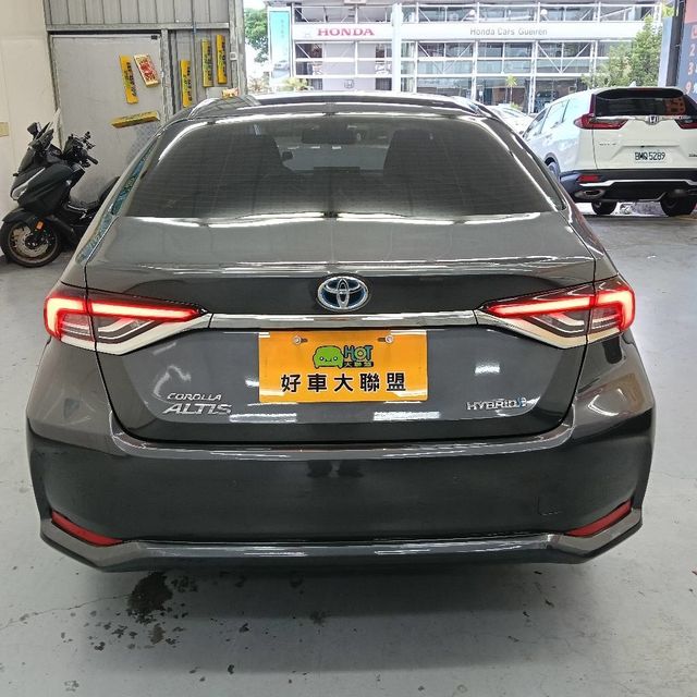 TOYOTA豐田 COROLLA ALTIS HYBRID  第4張相片