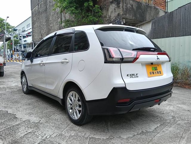 MITSUBISHI三菱 COLT PLUS  第3張相片