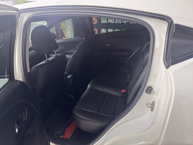 HONDA本田 HR-V  第5張相片