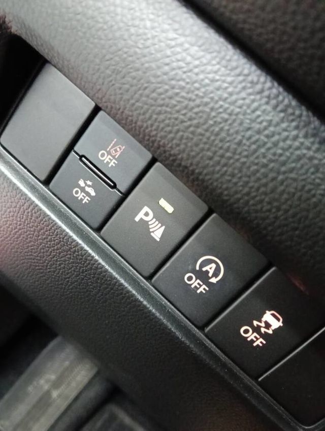 SUZUKI鈴木 SWIFT  第11張相片