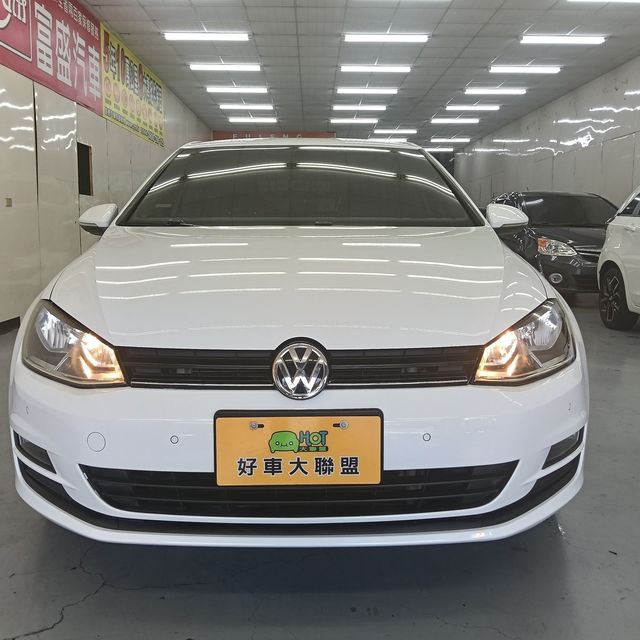 VOLKSWAGEN福斯 GOLF  第2張相片