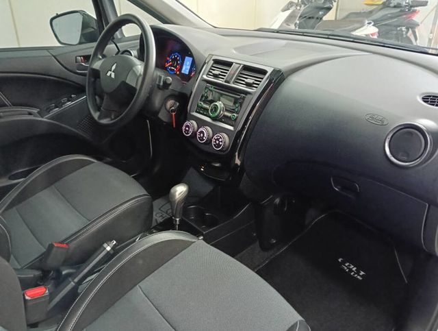 MITSUBISHI三菱 COLT PLUS  第8張相片