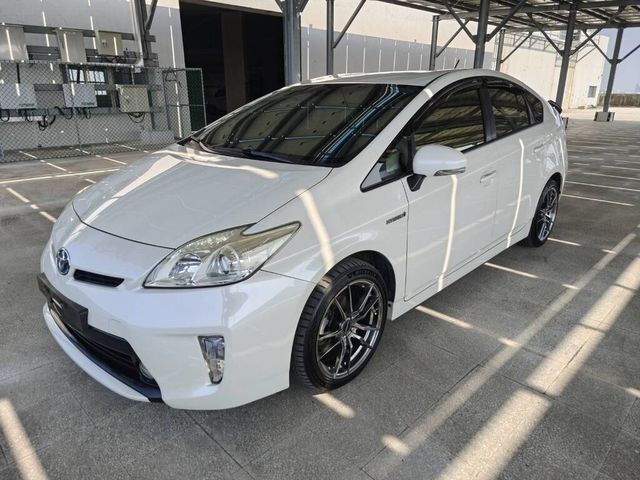 TOYOTA豐田 PRIUS  第1張相片
