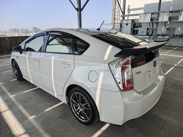 TOYOTA豐田 PRIUS  第7張相片