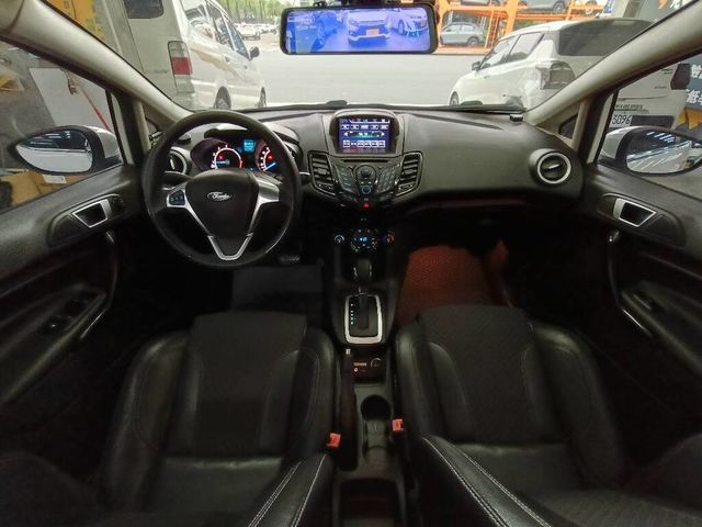 FORD福特 FIESTA  第8張相片