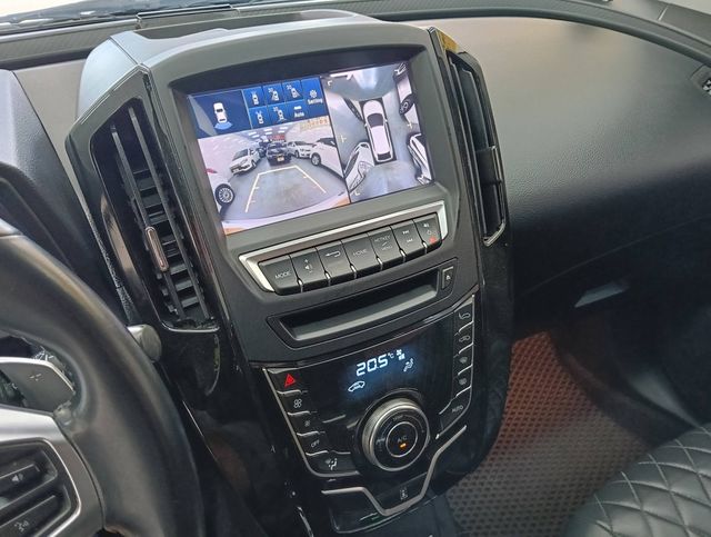 LUXGEN納智捷 U6 TURBO  第14張相片