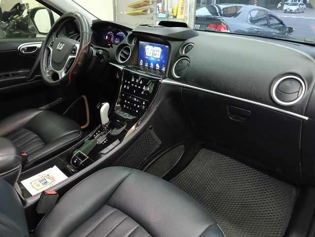 LUXGEN納智捷 U7 TURBO  第11張相片