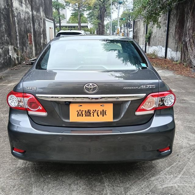 TOYOTA豐田 ALTIS  第4張相片