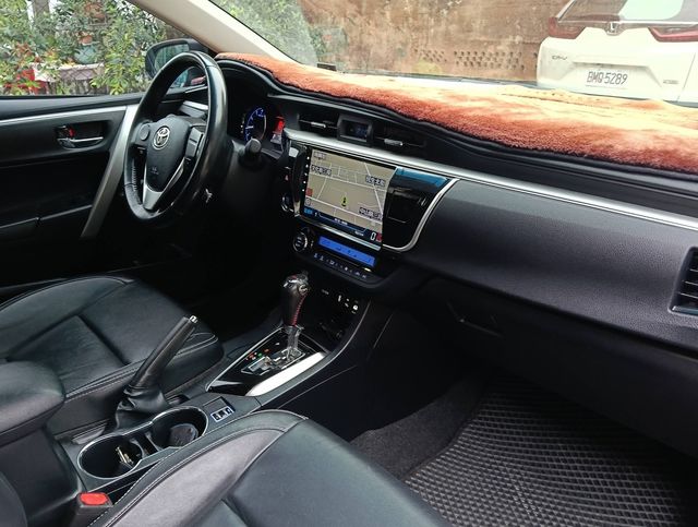 TOYOTA豐田 ALTIS  第21張相片
