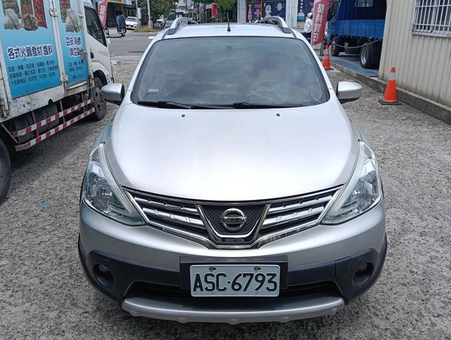 NISSAN日產 LIVINA  第1張相片