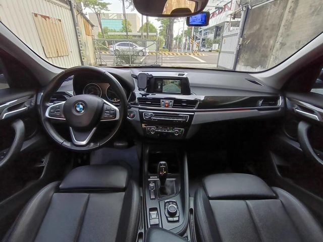 BMW寶馬 X1  第12張相片