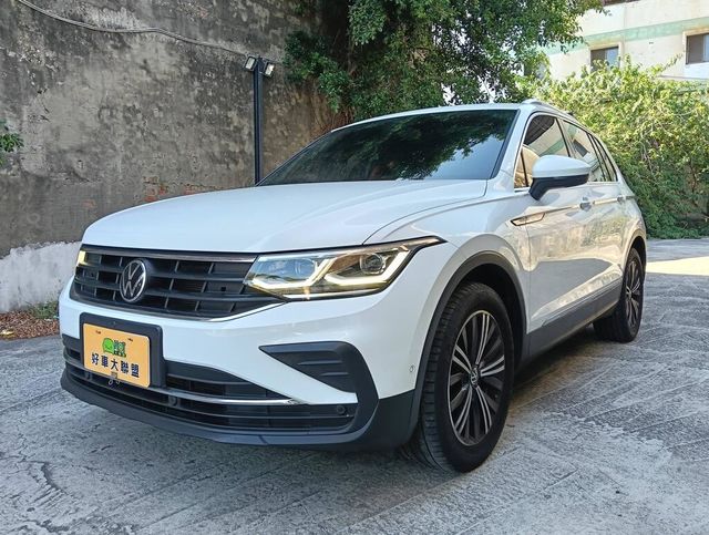 VOLKSWAGEN福斯 TIGUAN  第1張相片