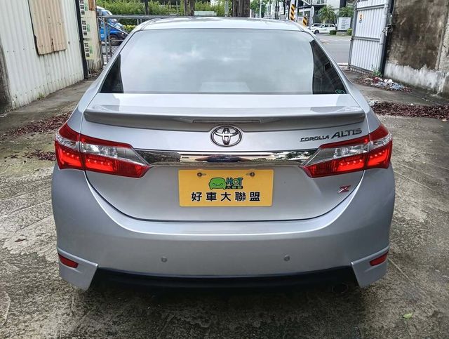 TOYOTA豐田 ALTIS  第4張相片