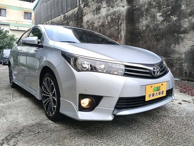 TOYOTA豐田 ALTIS  第6張相片