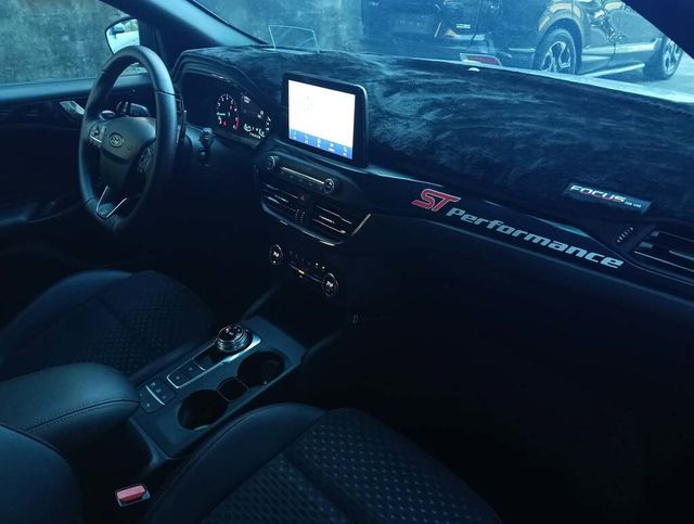 FORD福特 FOCUS  第8張相片