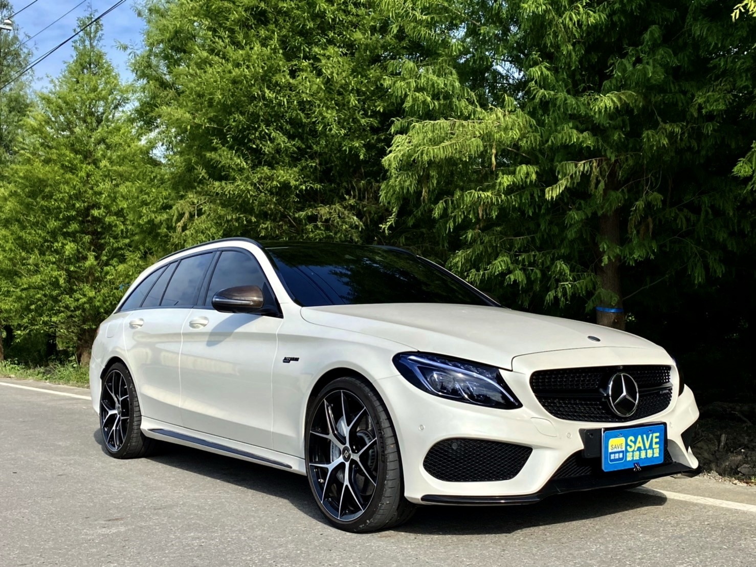 2018 BENZ C43 AMG ESTATE S205型 五鍵滿 歐規  第1張相片