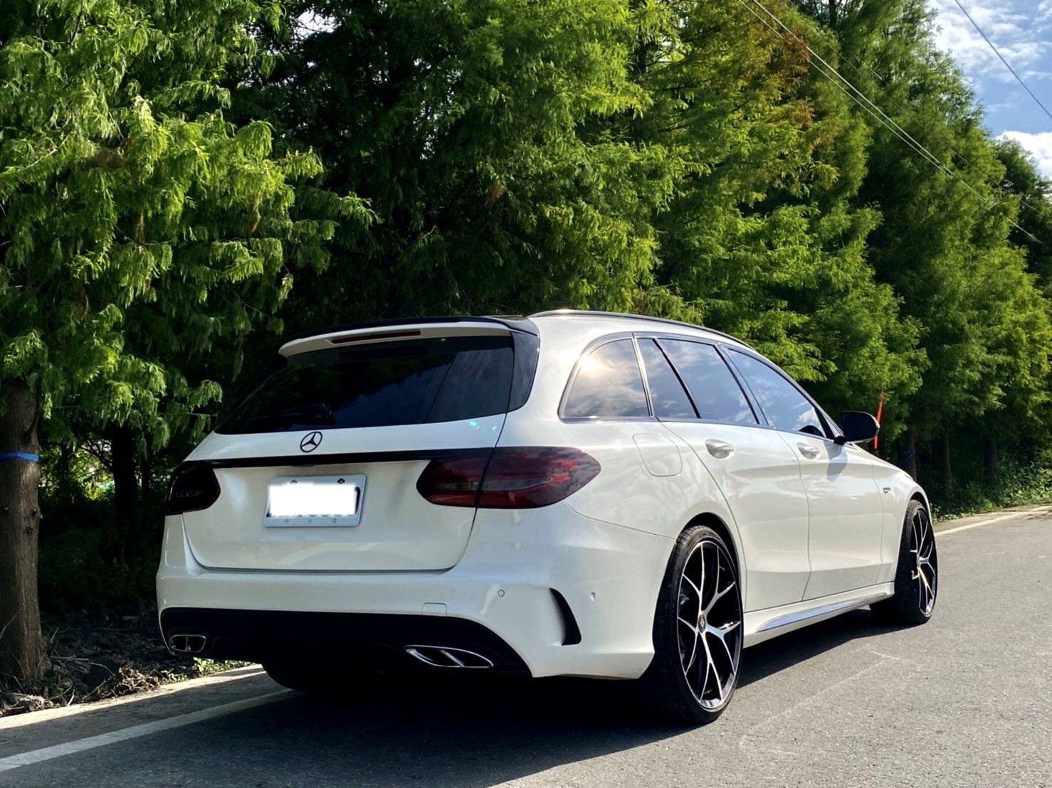 2018 BENZ C43 AMG ESTATE S205型 五鍵滿 歐規  第16張相片